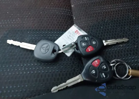 2013 Toyota Corolla S from USA, damaged, VIN 2T1BU4EE6DC010424